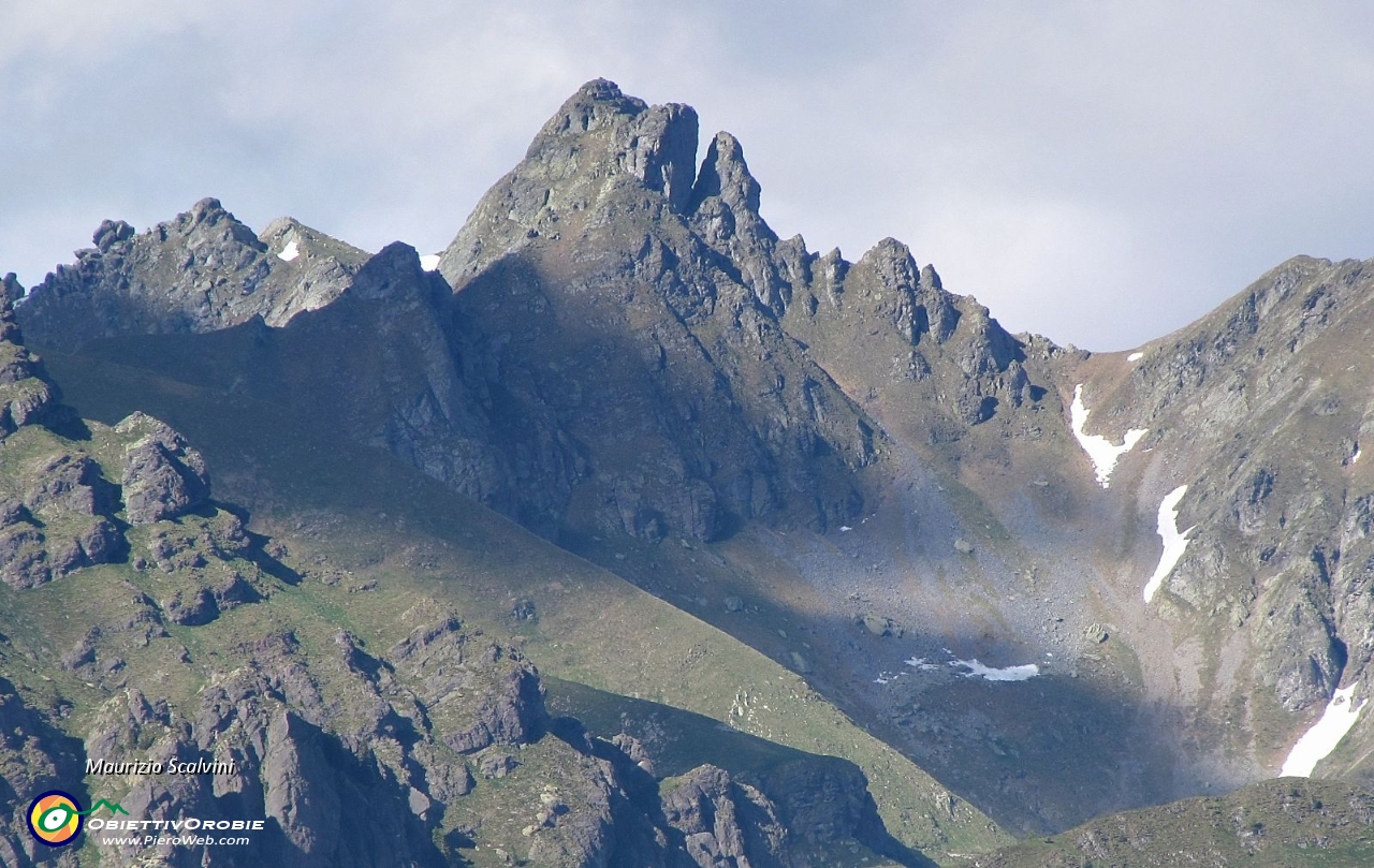 58 Zoom sul Monte Valletto....JPG